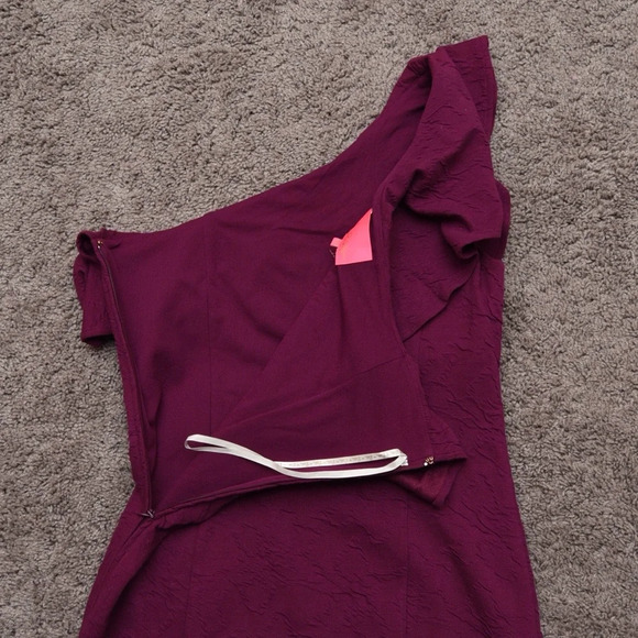 Lilly Pulitzer Bordeaux one shoulder dress with ruffle size 10 purple NWT - Picture 4 of 7